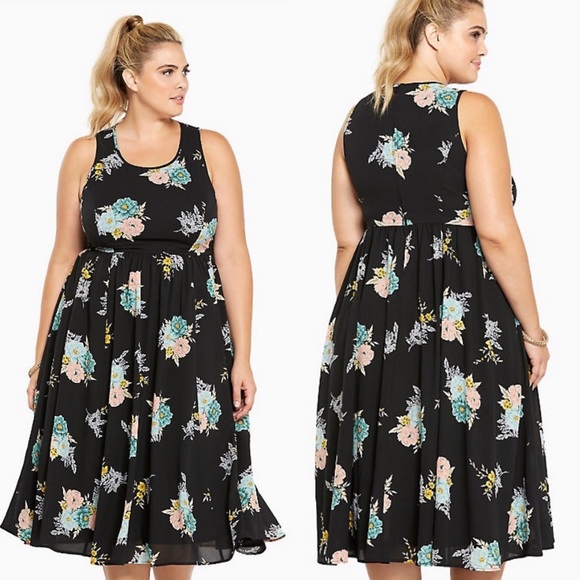 torrid Dresses & Skirts - Torrid Black Floral Print Dress Sz 22